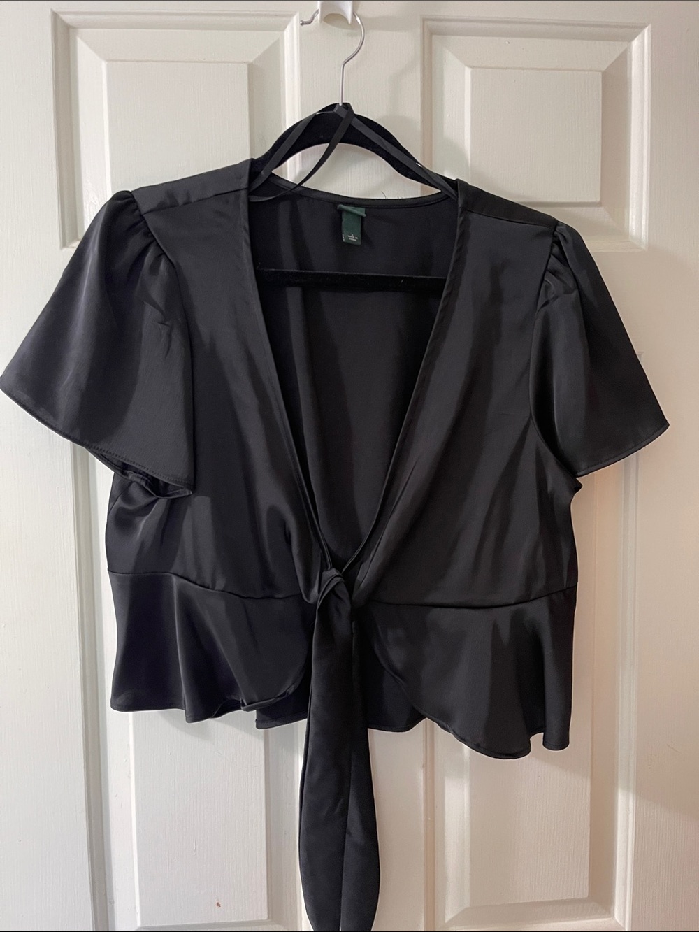 wild fable Black Satin Tie-Front Flutter Sleeve Top